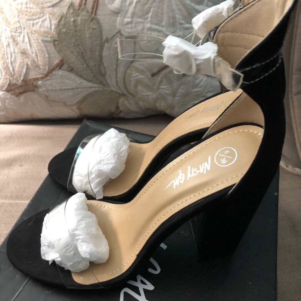 Nasty gal 4 inch heel size 6 1/2